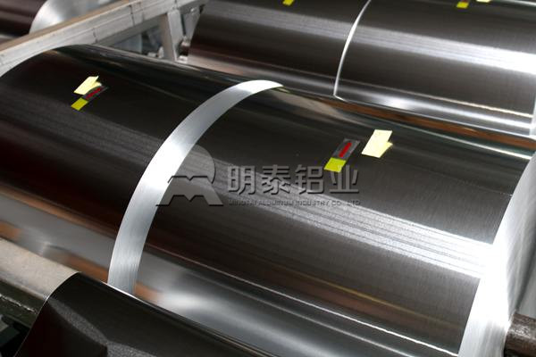 吃貨經(jīng)常舔的酸奶蓋，到底是用的哪種鋁箔做的？