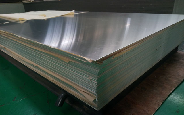 明泰鋁業(yè)介紹氧化鋁板有哪些類型？用途是什么？