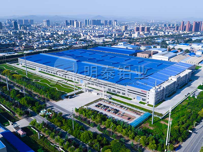 大型鋁箔廠家-燒烤用8011鋁箔1噸加工費(fèi)多少錢(qián)？
